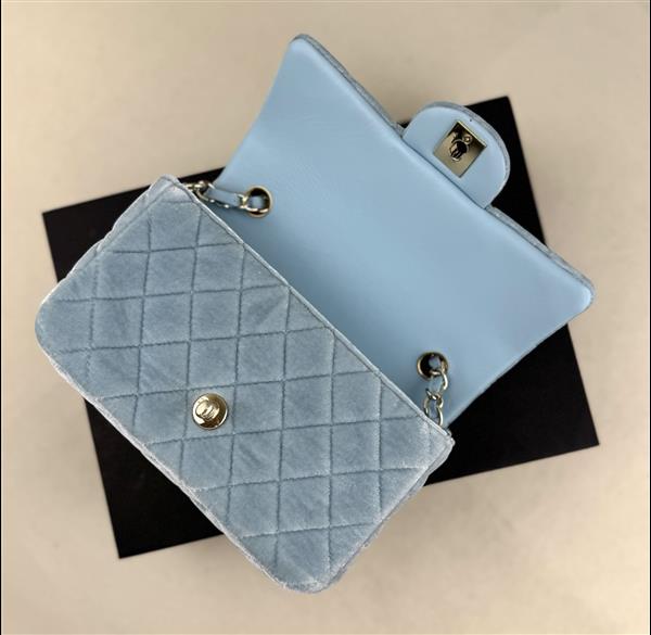 2026127205938292 550